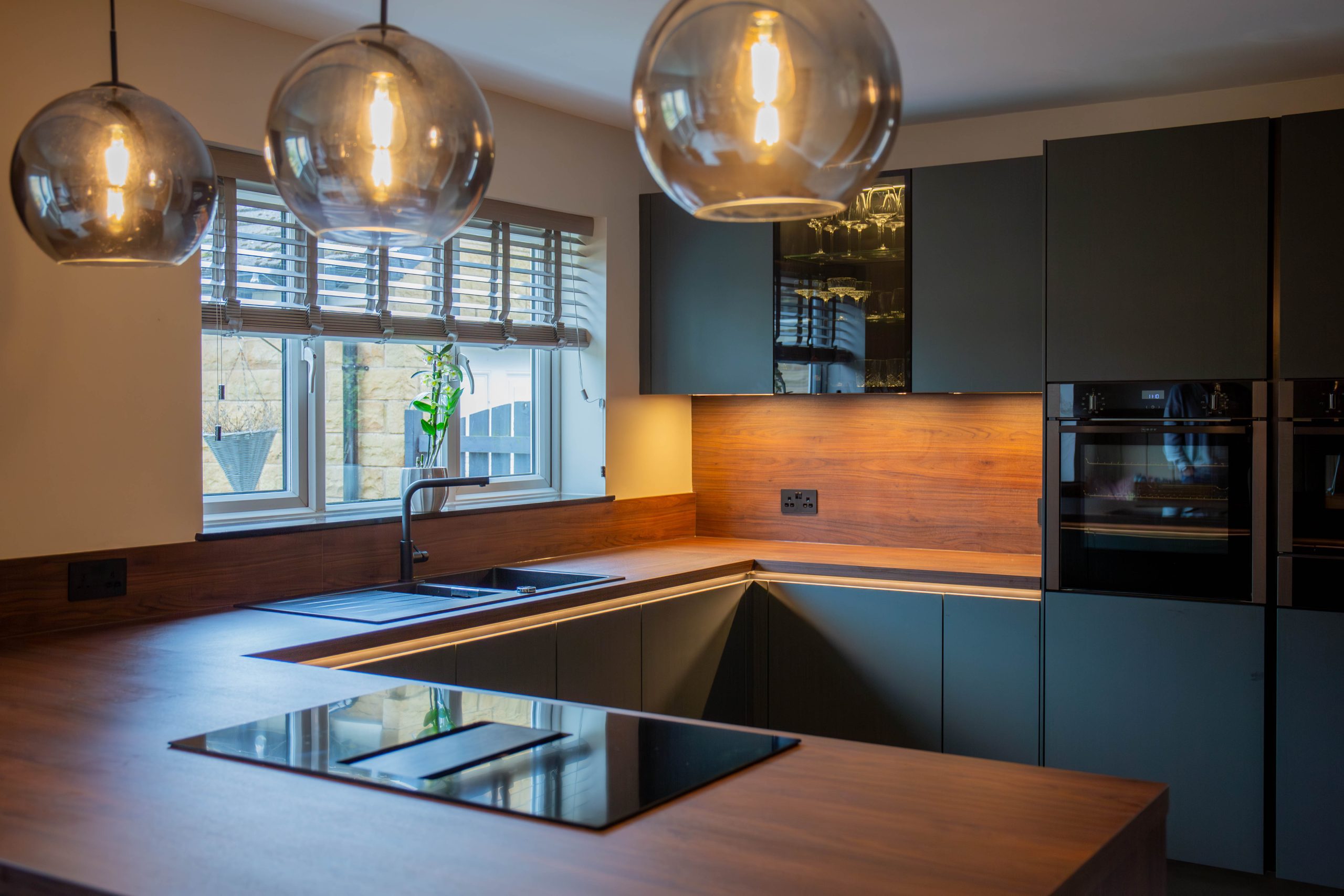 0V7B4246 Enhanced Nr | Kutchenhaus, Sheffield