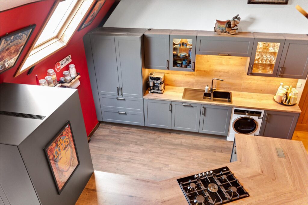 10 6Nh0033 | German Kitchen Outlet, Holmfirth