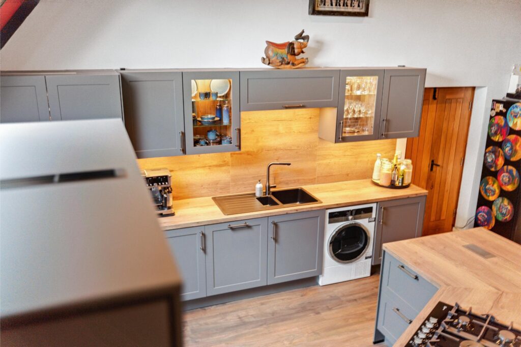 11 6Nh0034 Hdr | German Kitchen Outlet, Holmfirth
