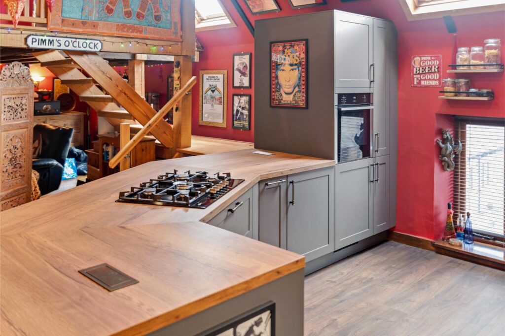 4 6Nh9997 | German Kitchen Outlet, Holmfirth