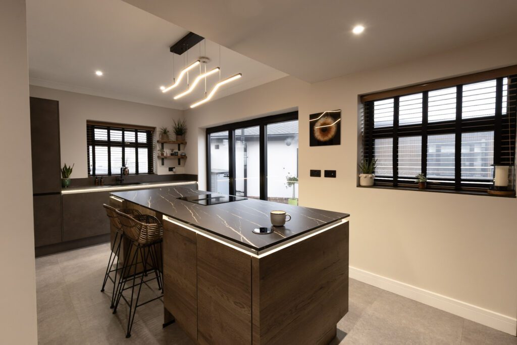 6 6Nh7468 | German Kitchen Outlet, Holmfirth