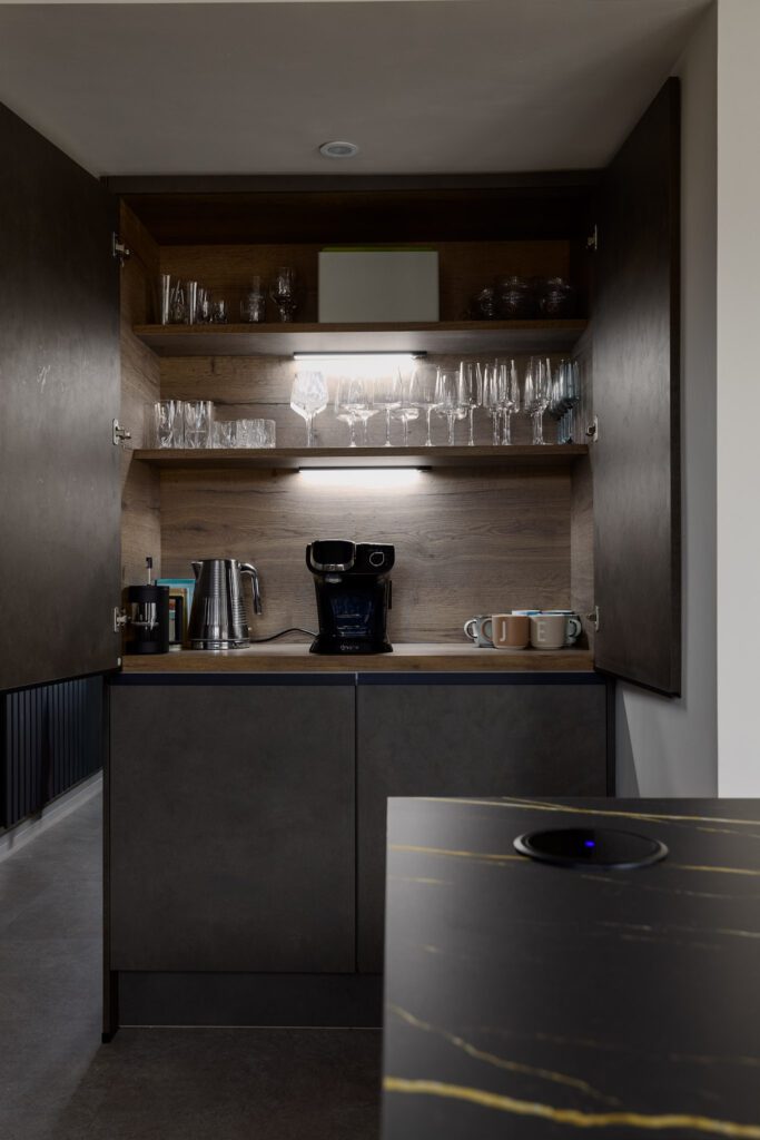 20 6Nh7512 | German Kitchen Outlet, Holmfirth