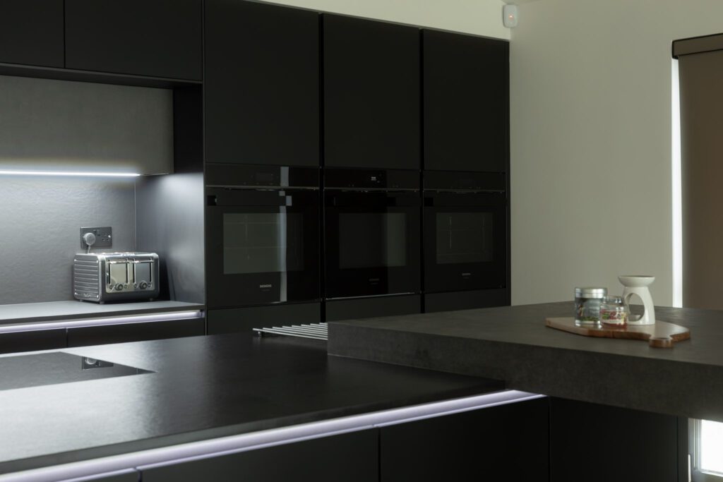 Meehan 3 | German Kitchen Outlet, Holmfirth