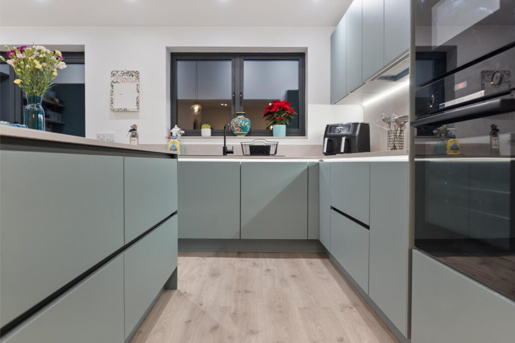 3 6Nh3950 | German Kitchen Outlet, Holmfirth