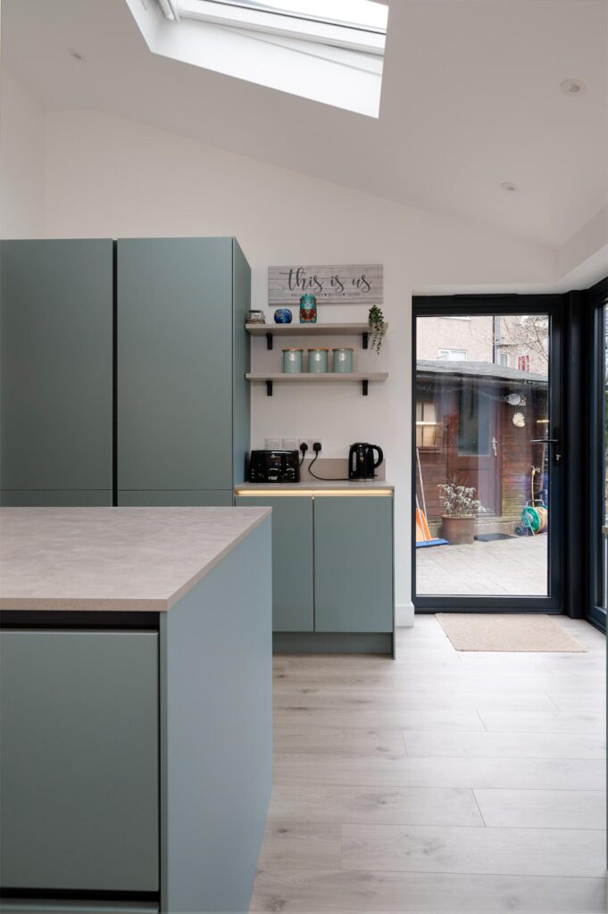 6 6Nh8491 | German Kitchen Outlet, Holmfirth