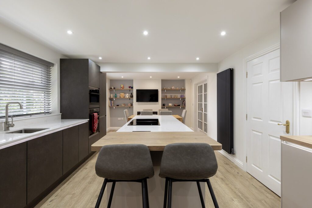 0V7B5013 | German Kitchen Outlet, Holmfirth