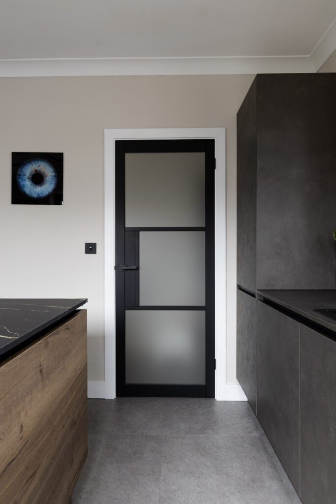 16 6Nh7499 Hdr | German Kitchen Outlet, Holmfirth